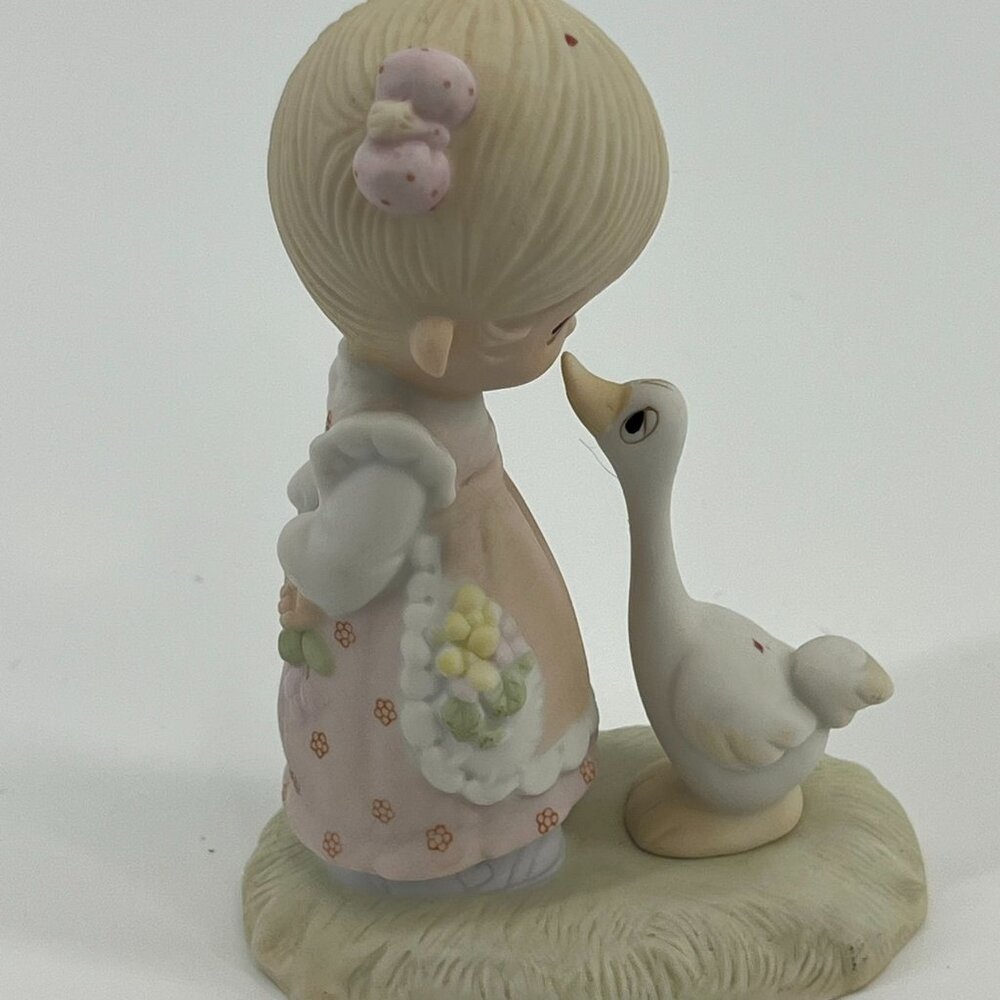 1978 Precious Moments Make a Joyful Noise porcelain figurine